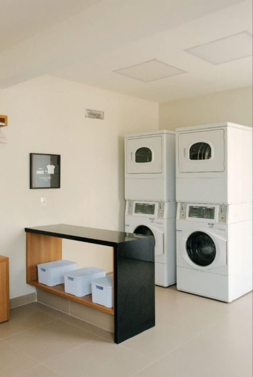 Фото Kaza Noah Jacques Pilon Centro