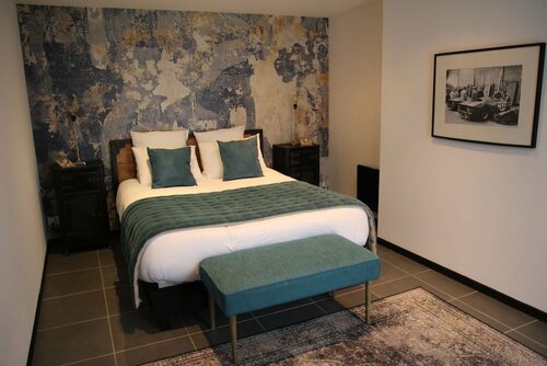 Гостиница La Catiniere в Ле-Мане