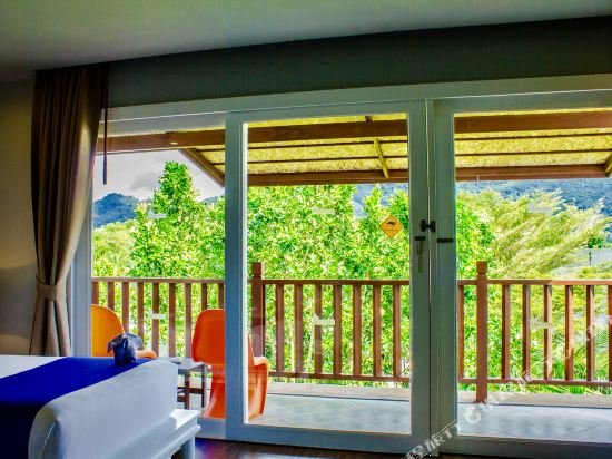 Фото Arinara Beach Resort Phuket