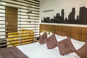 Гостиница Hotel Regency Suites La Feria