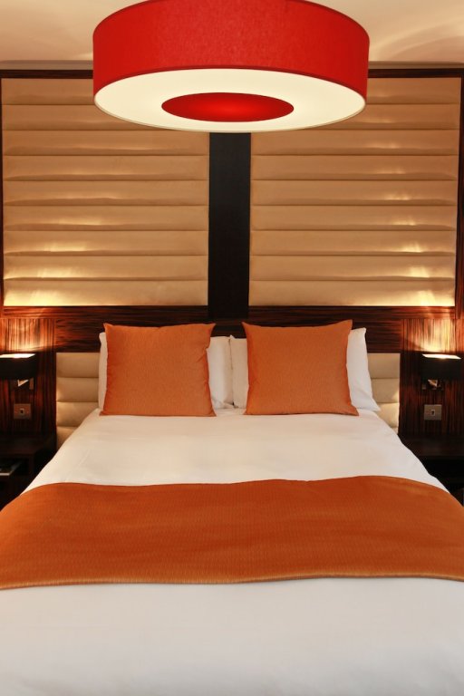 Фото Maitrise Suites