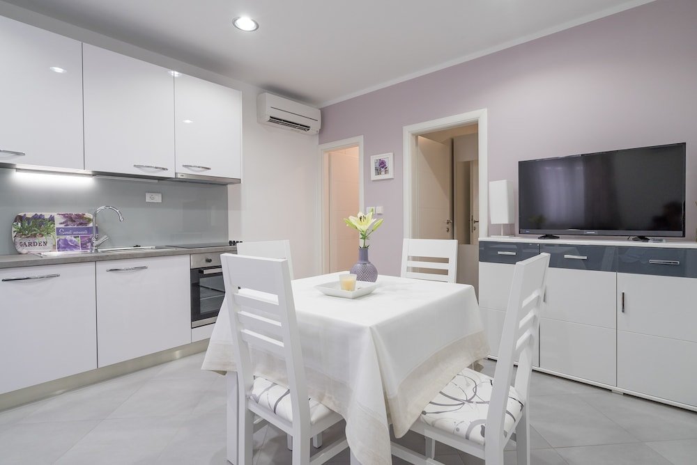 Фото Drop In Split Luxury Suites