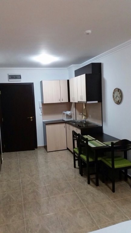 Фото Salt Lake ApartHotel