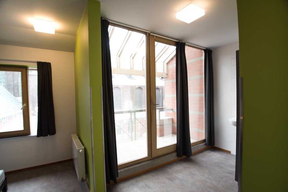 Фото Liège Youth Hostel