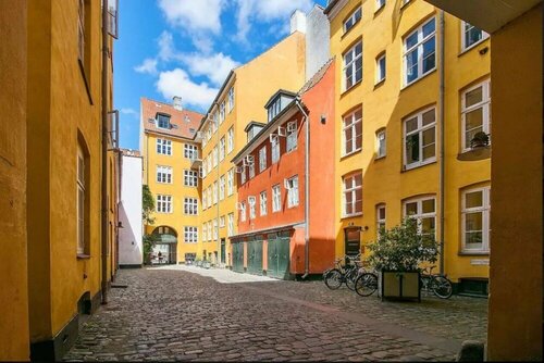 Гостиница Two-bedroom Apartment in the Iconic Historical Part of Copenhagen