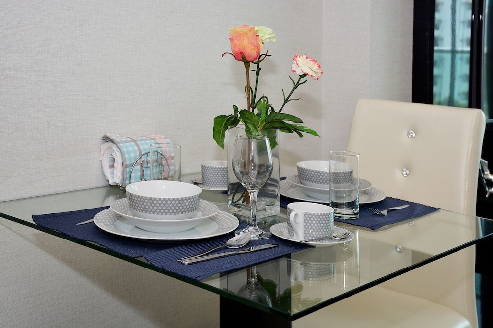 Фото Cosy Beach Condominium