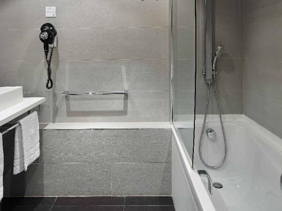 Фото Holiday Inn Paris-Versailles-Bougival