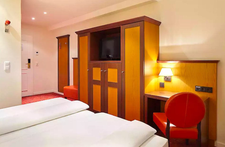 Фото Hotel Hafen Hamburg