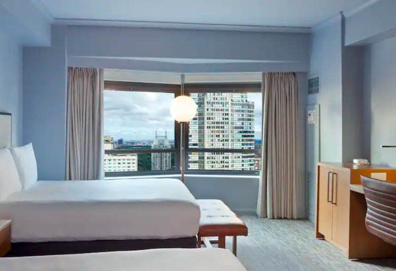 Фото New York Hilton Midtown