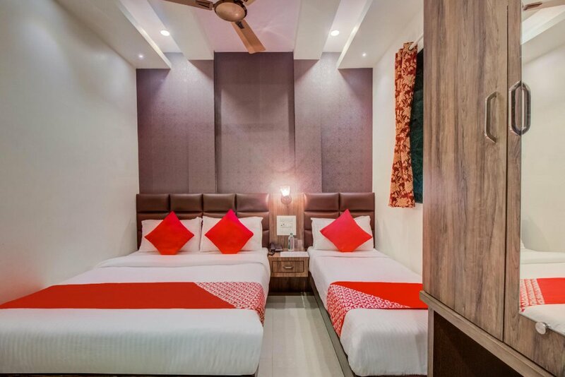 Гостиница Oyo 42009 Hotel A One Suite в Мумбаи