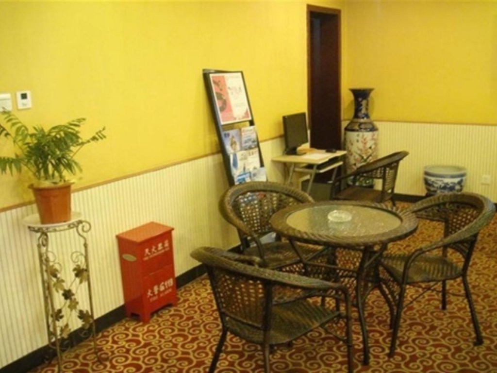 Фото GreenTreeAlliance Ruihai NorthSquare West Rail Sta