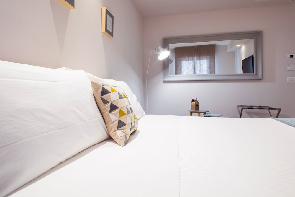 Фото Manè Boutique Hotel