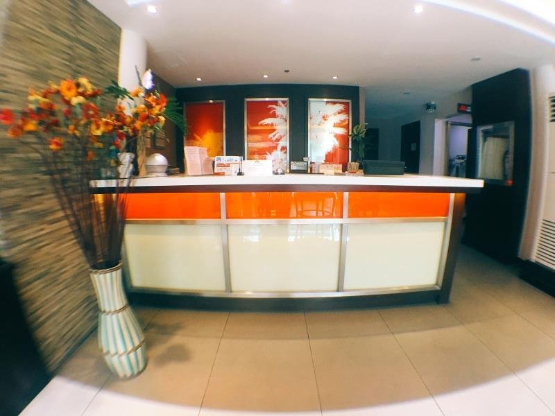 Фото Palm Star Suites