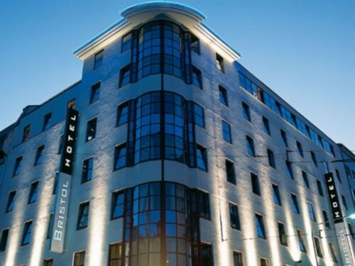 Гостиница Bristol Hotel Frankfurt во Франкфурте-на-Майне