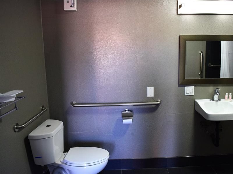 Фото Knights Inn San Ysidro