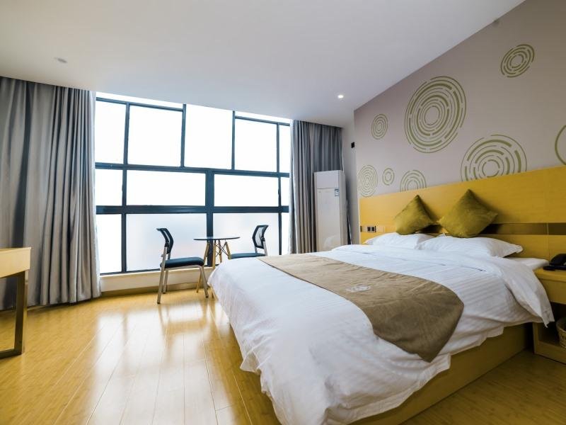 Фото GreenTree Inn Suzhou Zhangjiagang City Jingang Town