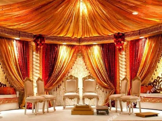 Фото Balaji Sarovar Premiere Solapur