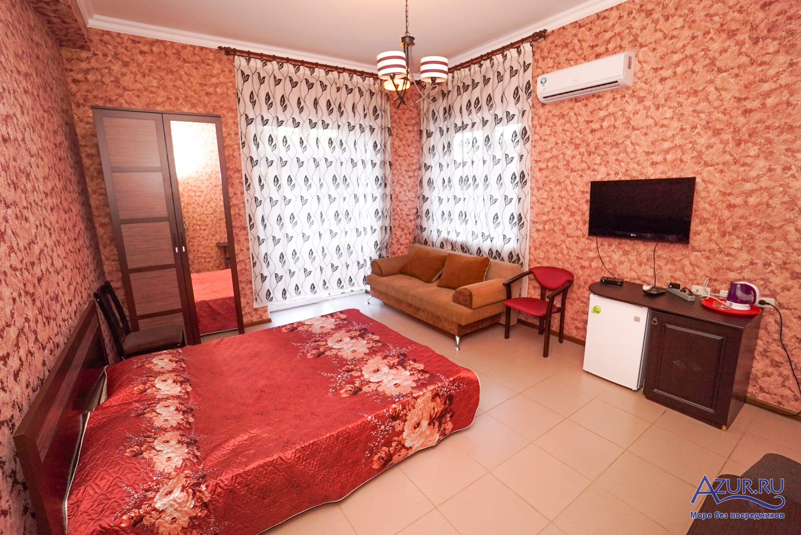 Фото Stone House