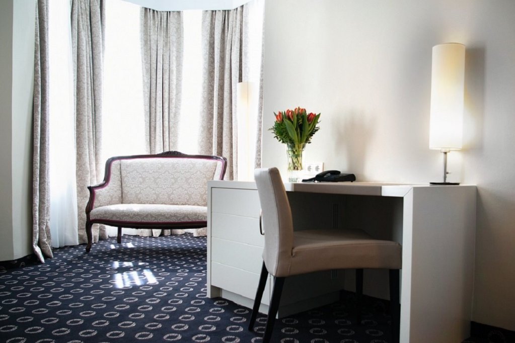 Фото Hotel Villa Carlton