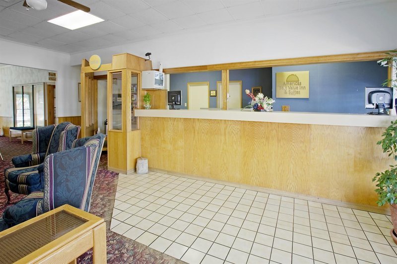 Фото Oyo Hotel Tyler Lindale