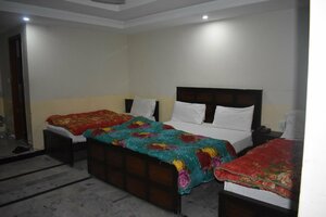 Hotel Khursheed Palace Saddar (Bank Road, 1), hotel