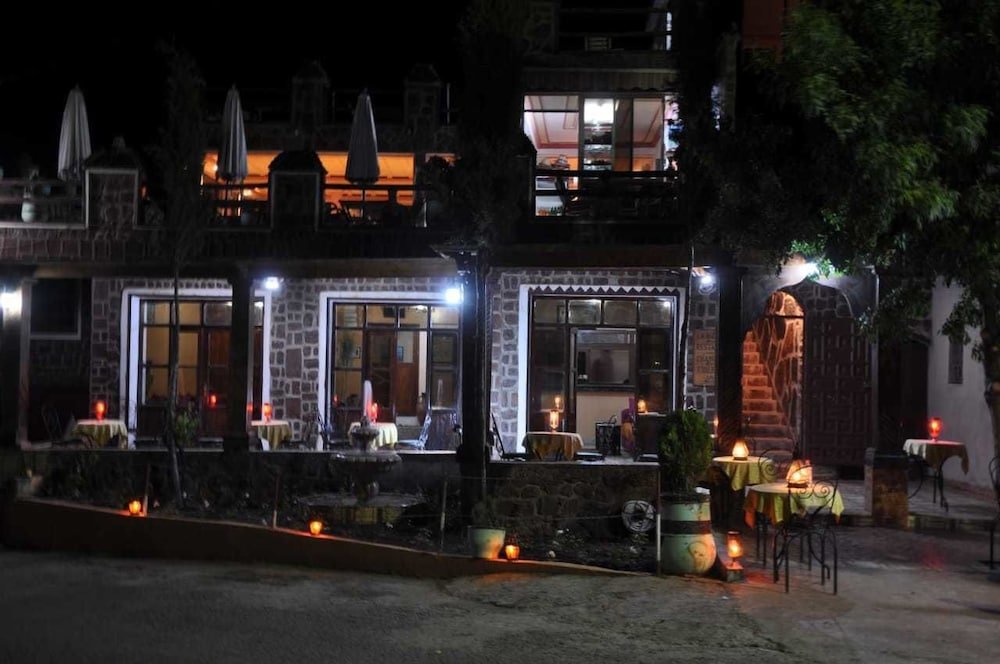 Фото Auberge Atlas Tichka
