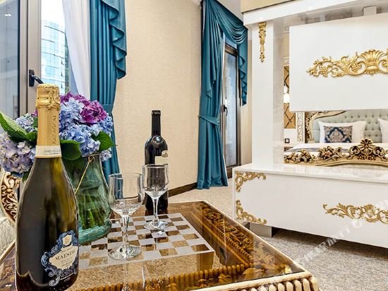 Фото Aqua Liberty Hotel