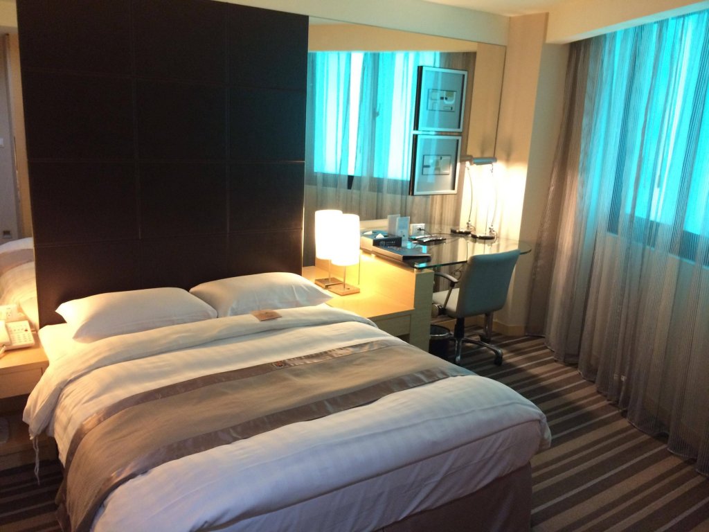 Фото New Continental