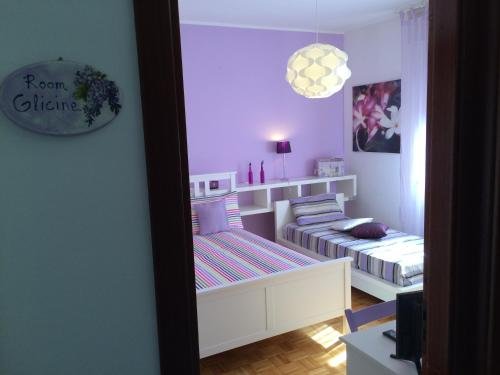 Фото La Rosa Scarlatta Broseta