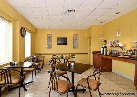 Фото Motel 6 Moncton, NB