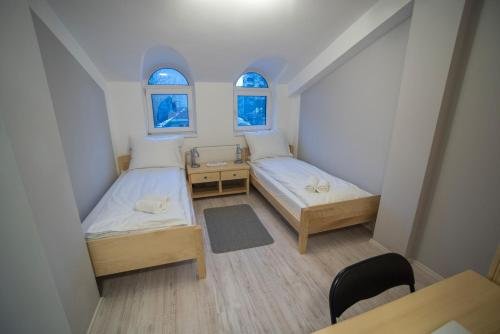 Фото Bloom Inn Hotel & Hostel