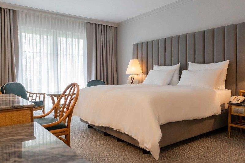 Фото Eventhotel Pyramide