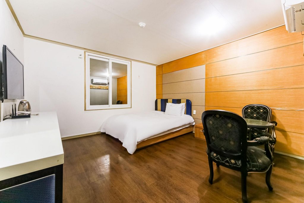 Фото Valentine Hotel