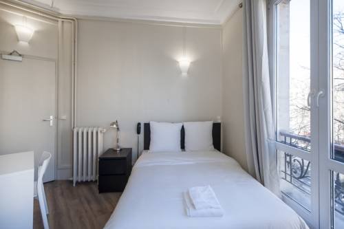 Фото Hôtel le 17