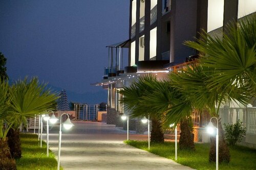 Гостиница Dogan Beach Resort & SPA в Мендересе