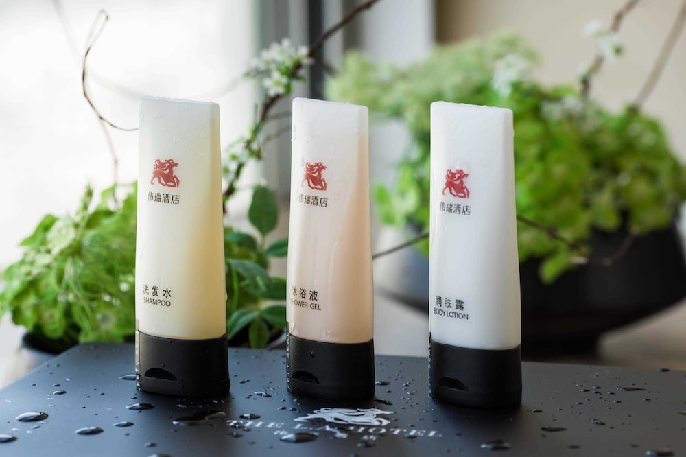 Фото Shenzhen New World Metro Grand Hotel