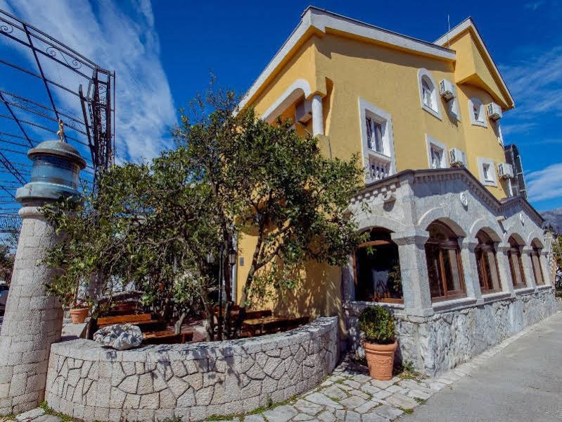 Фото Hotel Pharos