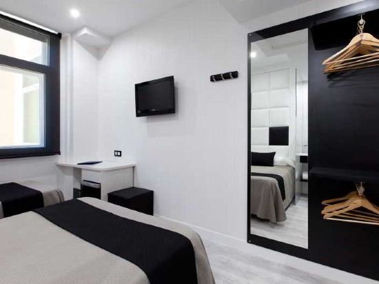 Фото Urban Hotels N Avenida de Espana