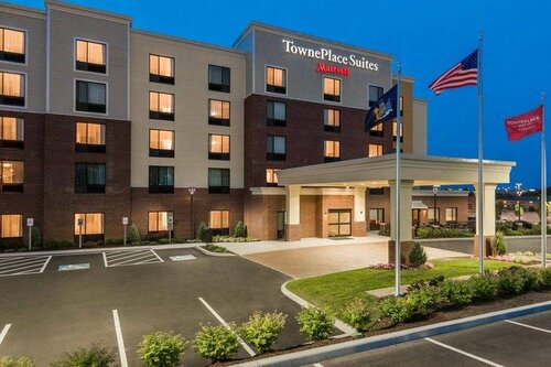 Гостиница TownePlace Suites Latham Albany Airport в Олбани