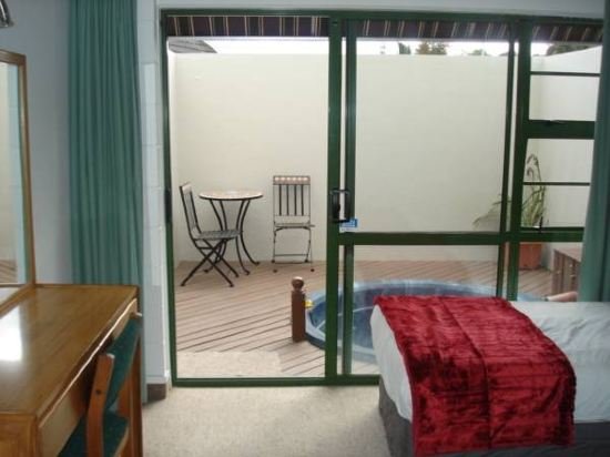 Фото Karaka Tree Motel