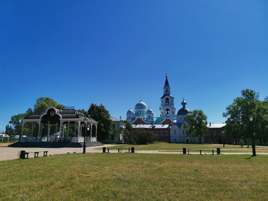 Chapel, memorial cross Worship Cross, Republic of Karelia, photo