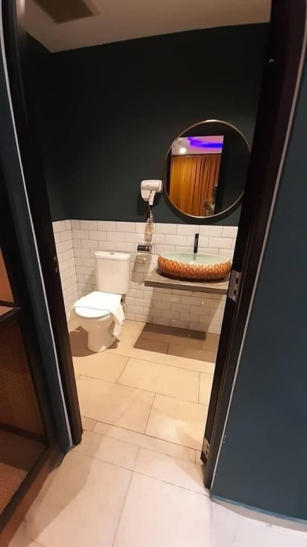 Фото Smile Hotel Wangsa Maju