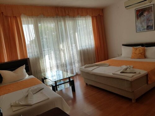 Хостел Saki Apartmani в Будве
