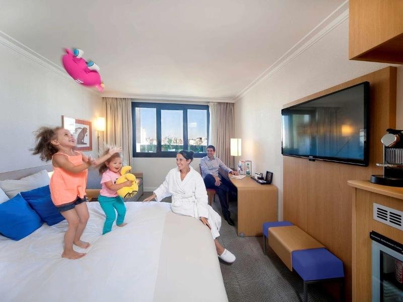 Фото Novotel Paris Vaugirard Montparnasse