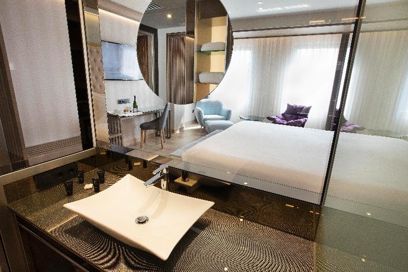 Фото Barceló Ourense