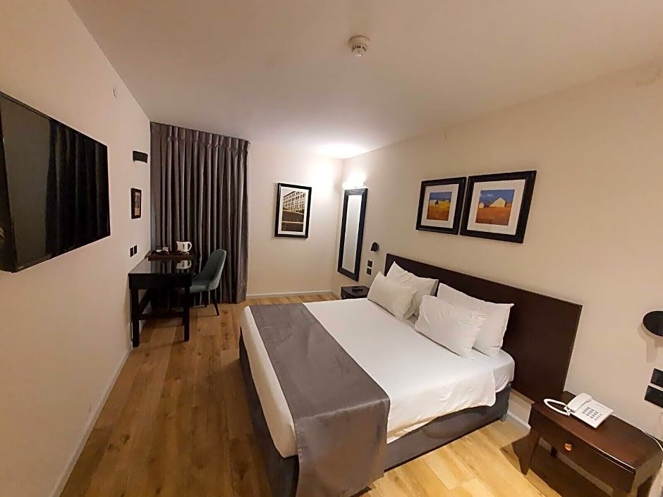 Фото Jerusalem Gate Hotel