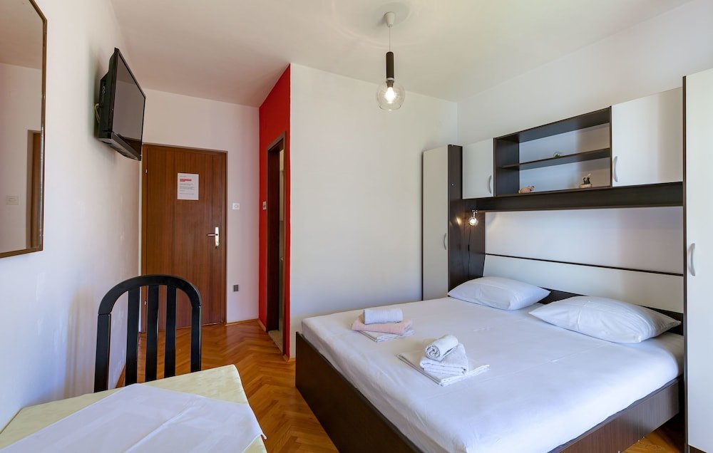 Фото Apartments Dobrila