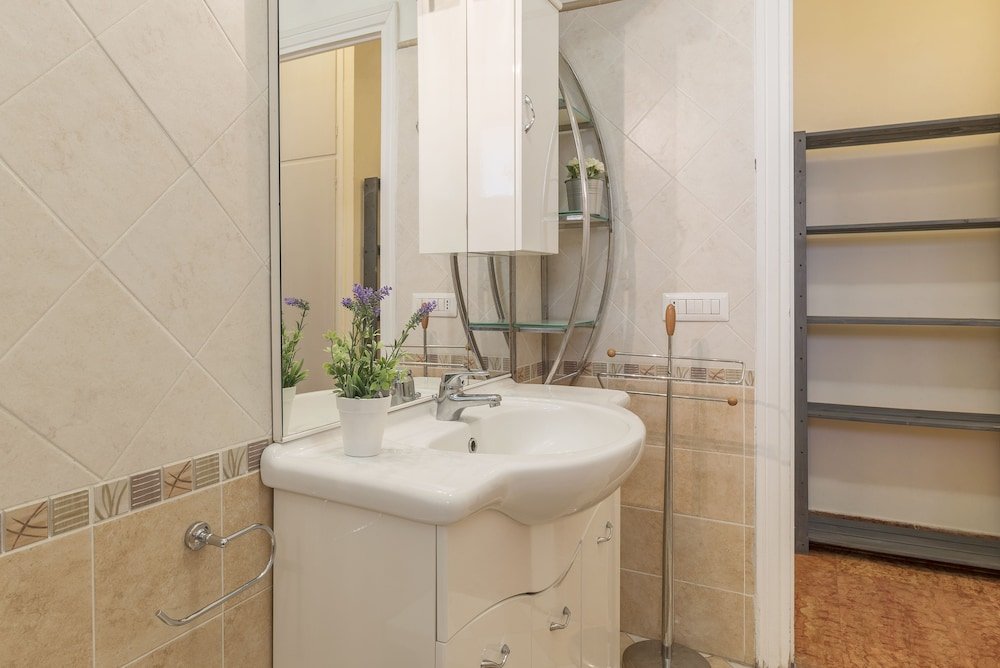 Фото Ronda Vaticano Suite