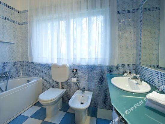 Фото Cdh Hotel Villa Ducale