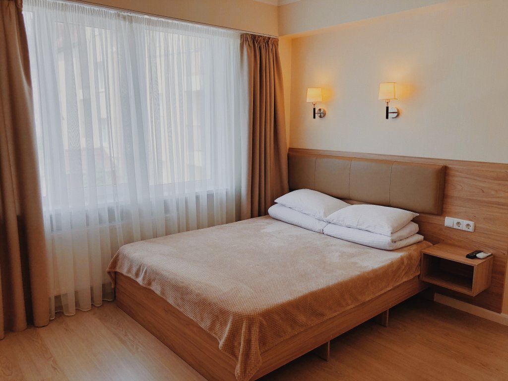 Фото Марикон